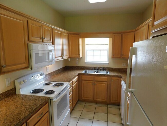 92 Mountain View Trail E in Dahlonega, GA - Building Photo - Building Photo