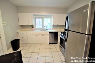 9-11 Undine Rd. Unit 2 in Boston, MA - Building Photo - Building Photo