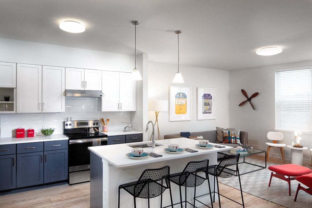 The Mastlight in South Weymouth, MA - Foto de edificio