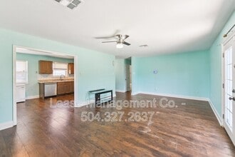 4 Bradley Pl in Kenner, LA - Building Photo - Building Photo