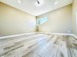 9382 Bixby Ave in Garden Grove, CA - Building Photo - Building Photo