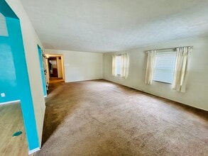 3131 Hassler St in Dayton, OH - Building Photo - Building Photo