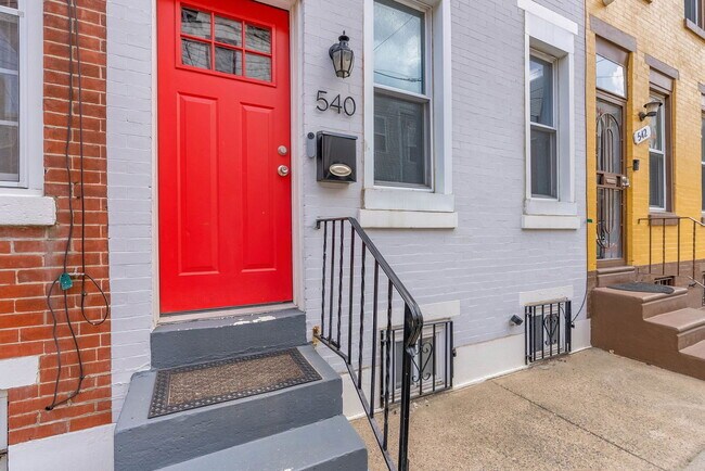 540 Winton St in Philadelphia, PA - Building Photo - Building Photo