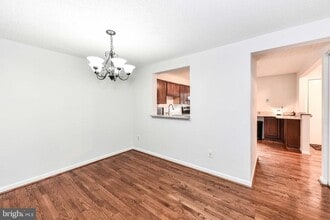 5836 Jackson Oak Ct in Burke, VA - Building Photo - Building Photo