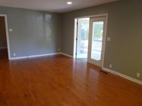 1420 Dollar St in West Linn, OR - Building Photo - Building Photo