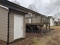 2519 Hickory Ave - 12