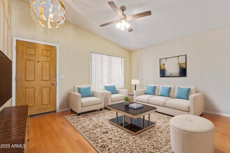 19011 N 12th Dr in Phoenix, AZ - Building Photo - Building Photo