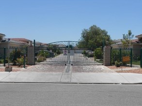 Graciella Court in San Jacinto, CA - Building Photo - Building Photo