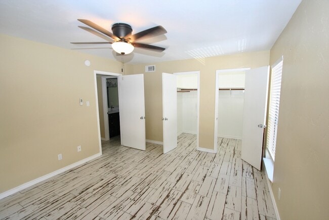 property at 17331 Red Oak Dr