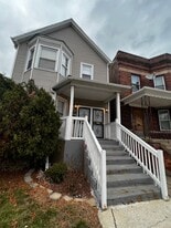 3026 E 80th St in Chicago, IL - Building Photo