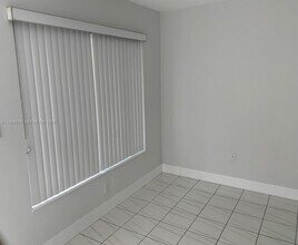 5420 W 26th Ave in Hialeah, FL - Building Photo - Building Photo