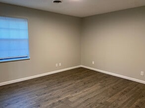 36 Sta Les Cv, Unit 3 in Jackson, TN - Foto de edificio - Building Photo