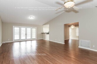 5830 NW 40th Ln in Coconut Creek, FL - Foto de edificio - Building Photo
