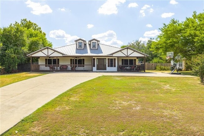 property at 112 Old W Trail