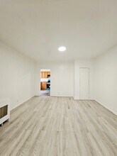 57 Hartley Ave in Mount Vernon, NY - Building Photo - Building Photo