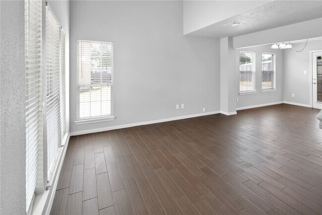 503 Thornton Ct in College Station, TX - Foto de edificio - Building Photo