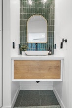 11361 Tenino Ave in Los Angeles, CA - Foto de edificio - Building Photo