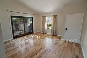 25802 Quilla Rd in Santa Clarita, CA - Building Photo - Building Photo