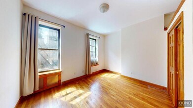 203 W 85th St in New York, NY - Building Photo - Building Photo
