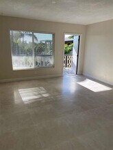6540 NE 18th Ave in Fort Lauderdale, FL - Building Photo - Building Photo