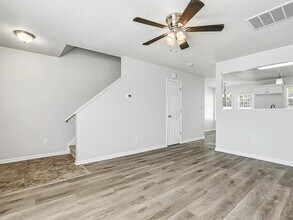 808 Woodside Park Ln in Durham, NC - Building Photo - Building Photo