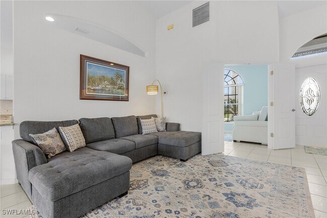 property at 2819 SW 37th Terrace