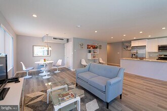 808 W Norris St in Philadelphia, PA - Building Photo - Building Photo