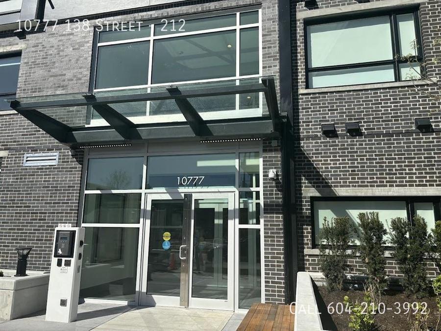 10777-10138 138 St in Surrey, BC - Building Photo