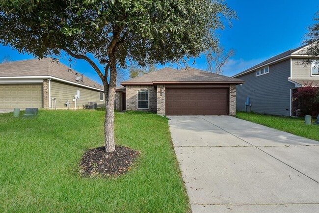 946 Oak Falls Dr in Willis, TX - Building Photo - Building Photo