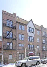 2721 23rd St in Long Island City, NY - Foto de edificio - Building Photo