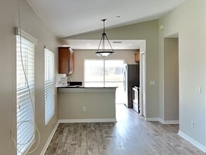 10113 36th Ct E in Parrish, FL - Building Photo - Building Photo