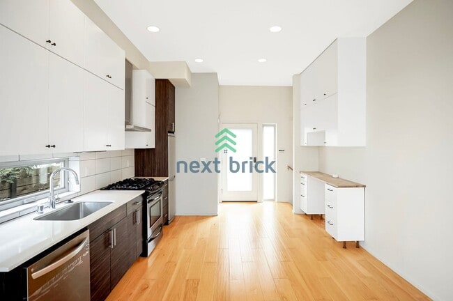 122 22nd Ave in Seattle, WA - Building Photo - Building Photo