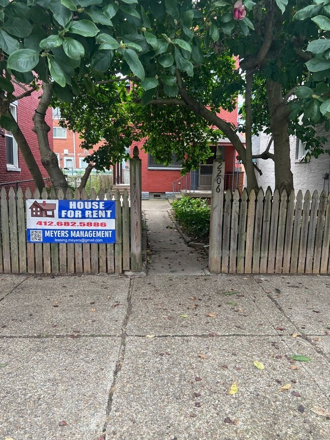 property at 2206 Sarah St