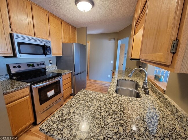 18388 English Ave in Farmington, MN - Building Photo - Building Photo