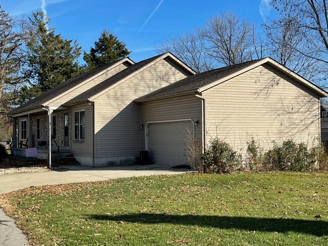 119 Center St, Unit 119 in Plain City, OH - Building Photo - Building Photo