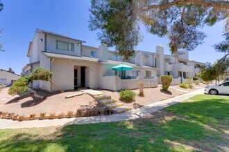 1607 Justin Ct in Henderson, NV - Foto de edificio - Building Photo