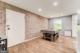 6012 Westchester Dr, Unit 101 in College Park, MD - Building Photo - Building Photo