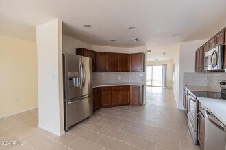 9013 N 14th St in Phoenix, AZ - Building Photo - Building Photo