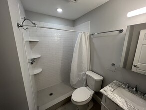 372 Beacon St, Unit 1 in Somerville, MA - Building Photo - Building Photo