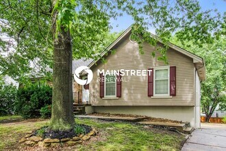 200 NE Keystone Dr in Lee's Summit, MO - Building Photo - Building Photo