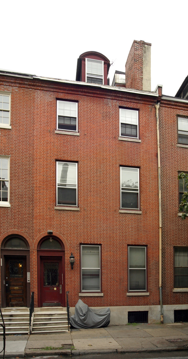 1213 Spruce St in Philadelphia, PA - Building Photo - Building Photo