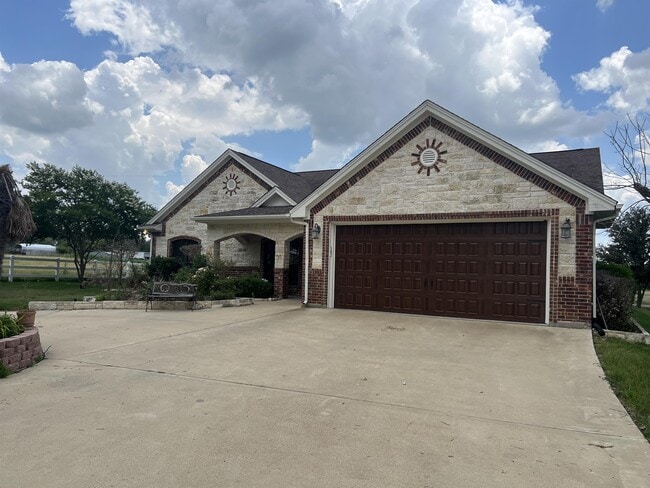 1661 FM93 in Temple, TX - Building Photo - Building Photo