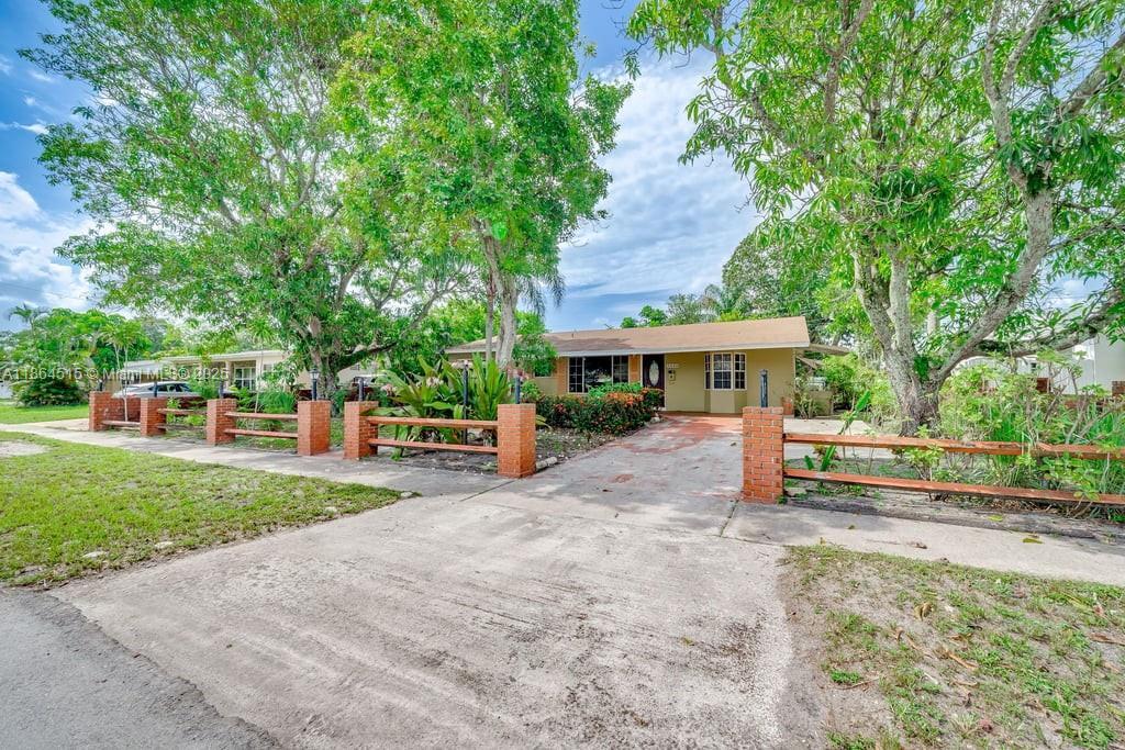 7140 Fillmore St in Hollywood, FL - Building Photo