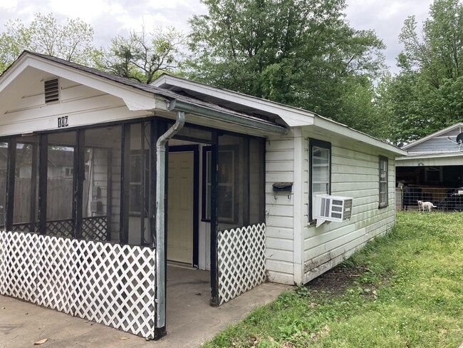 107 N 16th St in Van Buren, AR - Building Photo - Building Photo