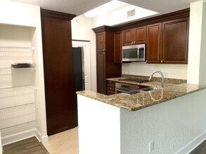 1690 Renaissance Commons Blvd in Boynton Beach, FL - Building Photo - Building Photo
