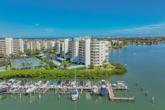 HarbourSide Condos At South Pasadena in South Pasadena, FL - Building Photo - Building Photo