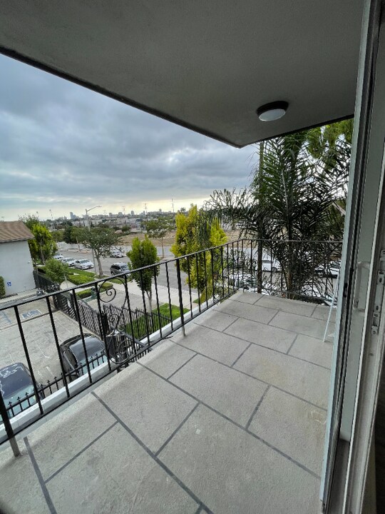 2110 Gaviota Ave-Unit -D in Signal Hill, CA - Building Photo