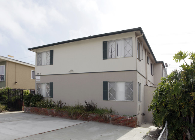 4125-4131 Utah St in San Diego, CA - Foto de edificio - Building Photo