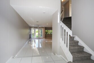 4330 SW 82nd Way in Davie, FL - Building Photo - Building Photo