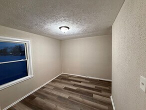 863-863 N Central Dr in Lorain, OH - Building Photo - Building Photo